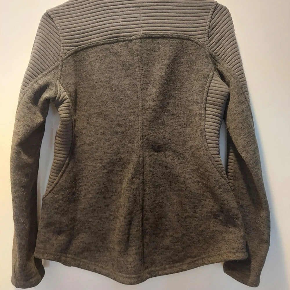 The North Face Women's Gray Jacket~ Size Small - Picture 2 of 9